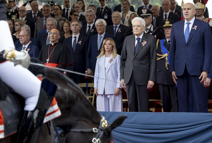 Il Presidente Sergio Mattarella alla Parrata militare