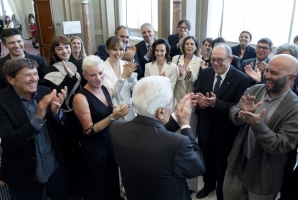 Il Presidente Sergio Mattarella con gli artisti che parteciperanno alla celebrazione della Festa Nazionale della Repubblica in occasione dell’80° anniversario