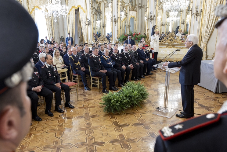 Il Presidente Sergio Mattarella rivolge il suo indirizzo di saluto in occasione dell'incontro con una rappresentanza di Carabinieri, nel 212° anniversario di fondazione dell’Arma 
