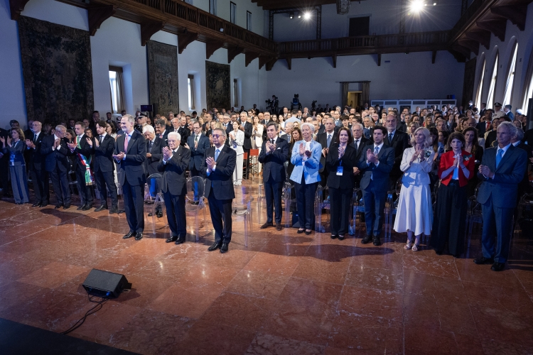 Il Presidente della Repubblica Sergio Mattarella con di S.M. Felipe VI, Re di Spagna e di S.E. il Signor Antonio José Seguro, Presidente della Repubblica Portoghese, in occasione del XIX Simposio COTEC
