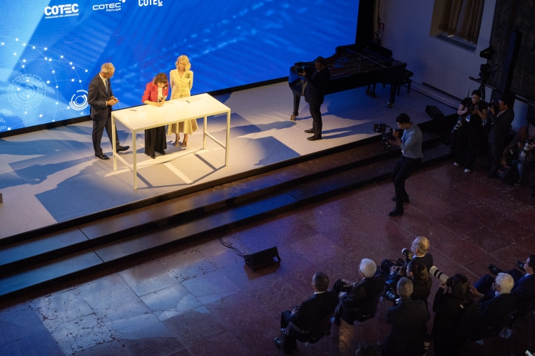 Un momento del XIX Simposio COTEC
