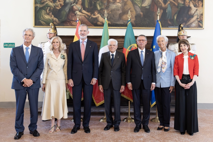 Il Presidente della Repubblica Sergio Mattarella con S.M. Felipe VI, Re di Spagna, Antonio José Seguro, Presidente della Repubblica Portoghese, i tre Presidenti COTEC e la Presidente della Banca centrale Europea, Christine Lagarde