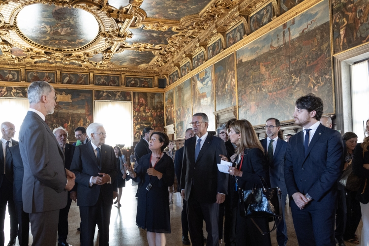 Il Presidente della Repubblica Sergio Mattarella con S.M. Felipe VI, Re di Spagna e di Antonio José Seguro, Presidente della Repubblica Portoghese