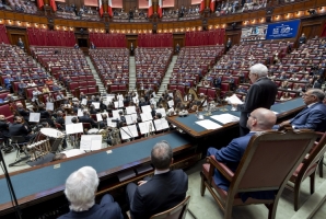 Il Presidente Sergio Mattarella nel corso dell'intervento alla seduta solenne di Camera e Senato per gli 80 anni dell’apertura dei lavori dell’Assemblea Costituente