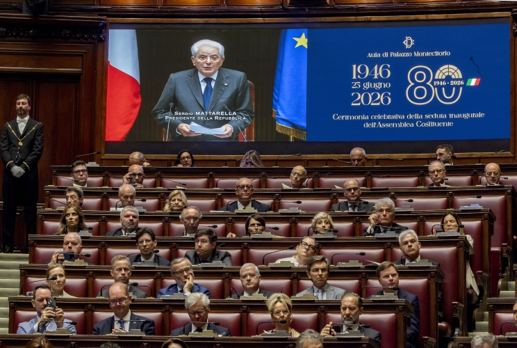 Il Presidente Sergio Mattarella rivolge il suo indirizzo di saluto in occasione dell'intervento alla seduta solenne di Camera e Senato per gli 80 anni dell’apertura dei lavori dell’Assemblea Costituente