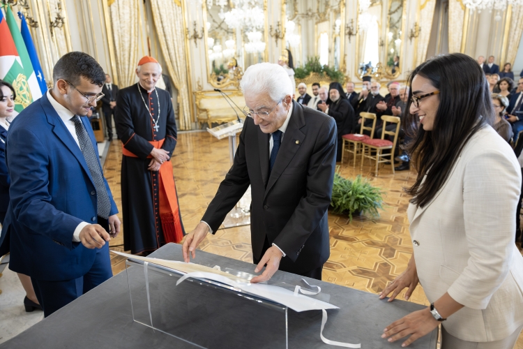 Il Presidente della Repubblica Sergio Mattarella in occasione dell'incontro con i rappresentanti delle comunità religiose in occasione della sottoscrizione del Patto “la via italiana del dialogo interreligioso”
