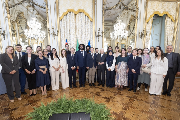 Il Presidente della Repubblica Sergio Mattarella in occasione dell'incontro con i rappresentanti delle comunità religiose in occasione della sottoscrizione del Patto “la via italiana del dialogo interreligioso”


