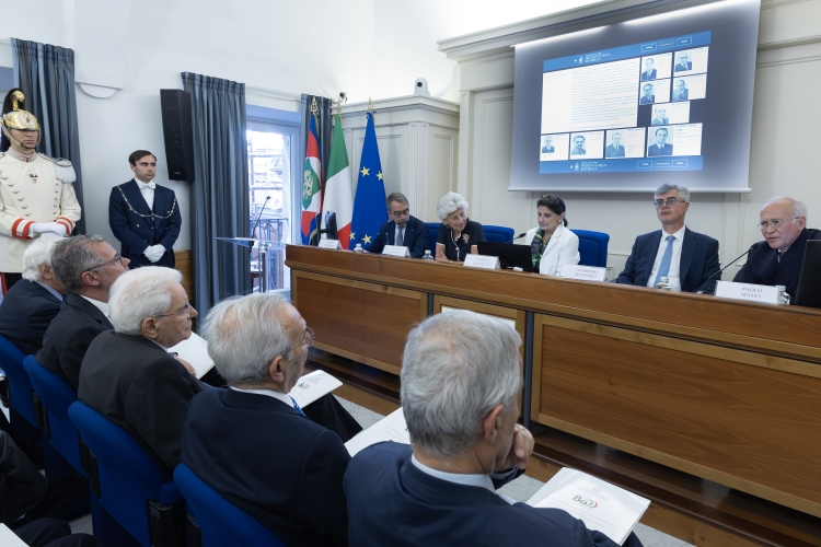 Il Presidente Sergio Mattarella in occasione della cerimonia del trentesimo anniversario dell’inaugurazione dell’Archivio Storico della Presidenza della Repubblica 
