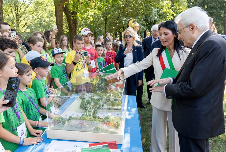 Il Presidente Sergio Mattarella in occasione del 50° anniversario dell’incidente industriale dell’ICMESA (Industrie Chimiche Meda Società Azionaria)
