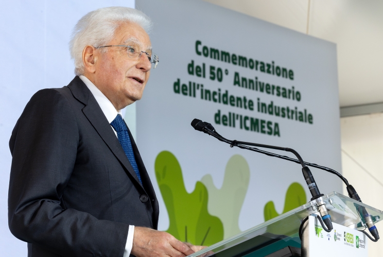 Il Presidente Sergio Mattarella rivolge il suo indirizzo di saluto in occasione del 50° anniversario dell’incidente industriale dell’ICMESA (Industrie Chimiche Meda Società Azionaria)