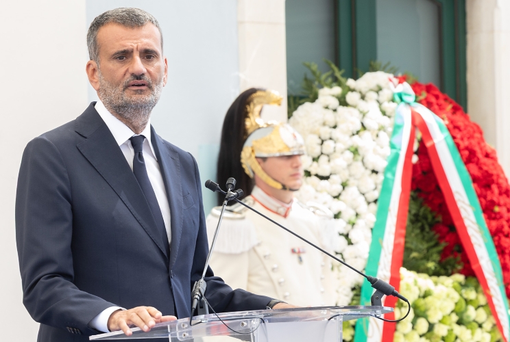 L'intervento del Presidente della Regione Puglia, Antonio De Caro, durante la cerimonia di commemorazione delle vittime dell’incidente ferroviario di Andria-Corato