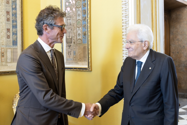 Il Presidente Sergio Mattarella incontra Enrico Drago Presidente della Holding De Agostini SpA  
