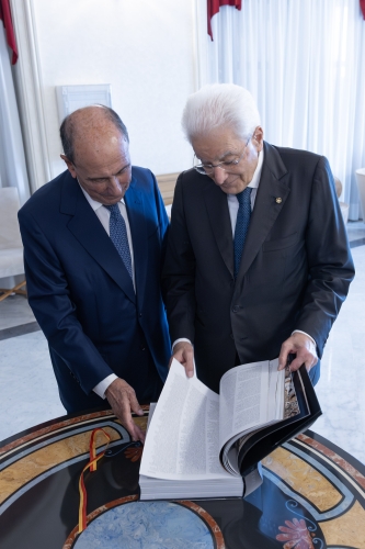 Il Presidente della Repubblica Sergio Mattarella al Castello Utveggio di Palermo, con Renato Schifani, Presidente della Regione Siciliana  
