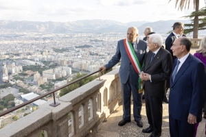 Il Presidente della Repubblica Sergio Mattarella al Castello Utveggio con Renato Schifani, Presidente della Regione Siciliana e con Roberto Lagalla, Sindaco di Palermo 
