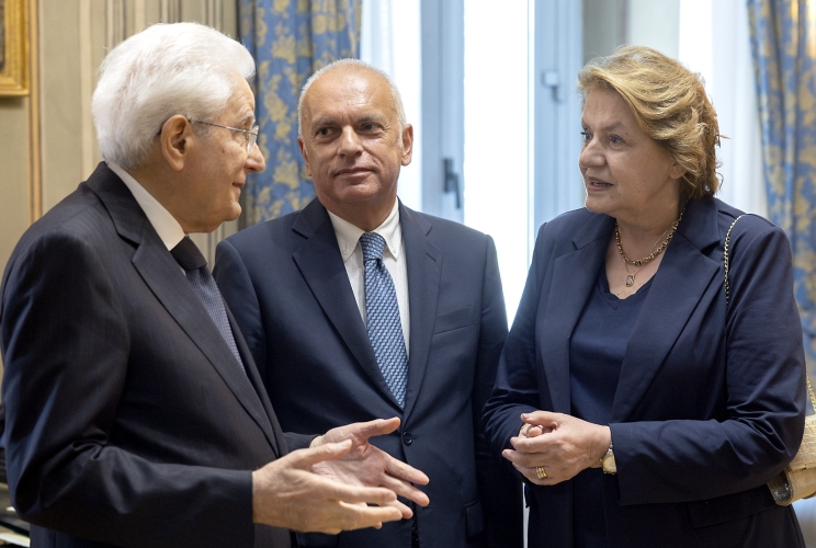 Il Presidente Sergio Mattarella con Caterina Chinnici e Giovanni Chinnici, figli di Rocco Chinnici,  poco prima della cerimonia commemorativa del Consigliere istruttore del Tribunale di Palermo