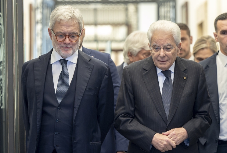Il Presidente Sergio Mattarella accompagnato da  Giovanni Melillo, Procuratore nazionale antimafia e antiterrorismo, lascia la Direzione nazionale antimafia ed antiterrorismo al termine della cerimonia commemorativa del Consigliere istruttore del Tribunale di Palermo, 
Rocco Chinnici