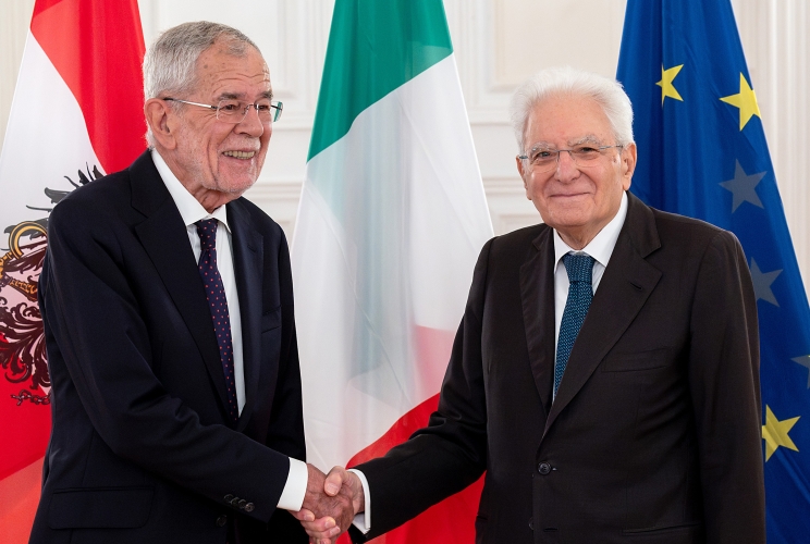 Il Presidente Sergio Mattarella con il Presidente Federale della Repubblica d’Austria, Alexander Van der Bellen, alla cerimonia in occasione della “Giornata dell’Autonomia”