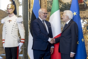 Il Presidente Sergio Mattarella con il Presidente della Repubblica di Estonia, S.E. il Signor Alar Karis