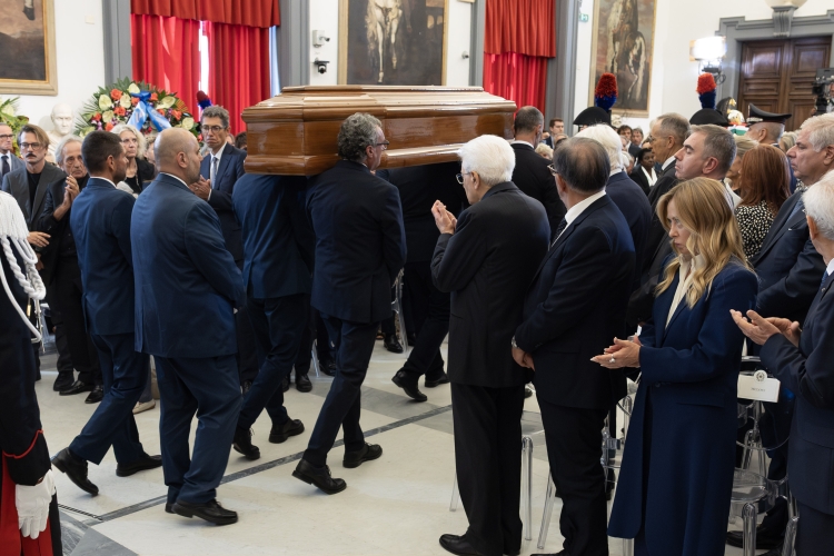 Il Presidente della Repubblica Sergio Mattarella interviene alle Esequie di Stato, in forma laica, dell’On. Dott.ssa Emma Bonino 
