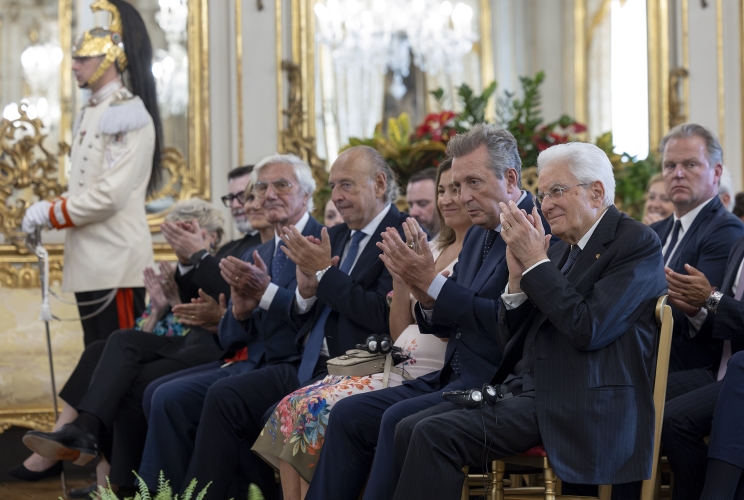 Il Presidente Sergio Mattarella in occasione dell'incontro con una delegazione della World Jurist Association e della World Law Foundation