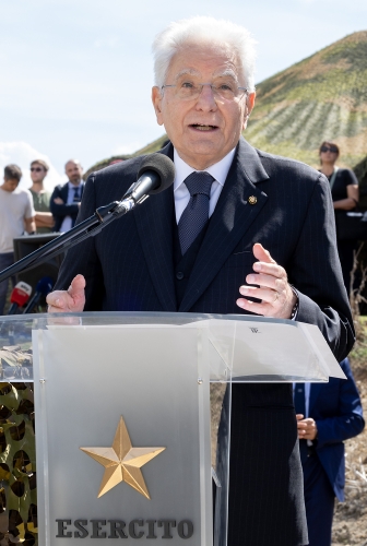 Il Presidente Sergio Mattarella in occasione dell'esercitazione “AEGIS 26” dell’Esercito italiano presso il Poligono di Monte Romano