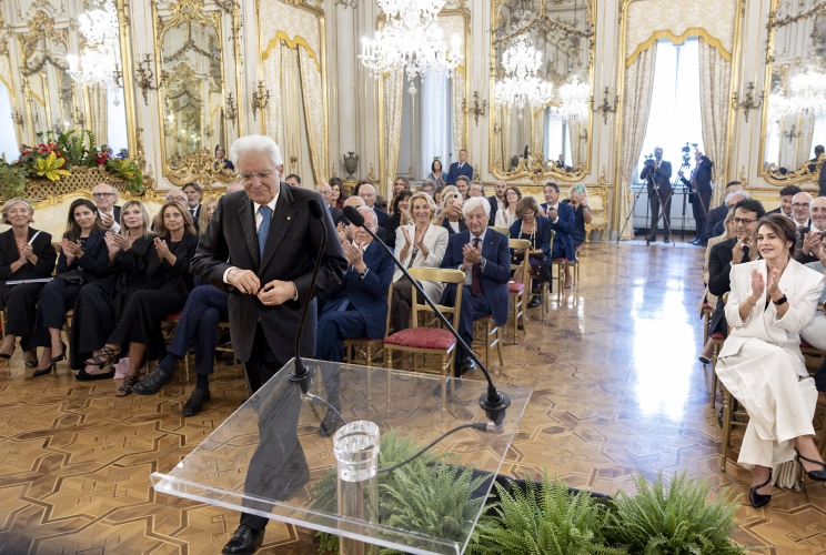 Il Presidente Sergio Mattarella rivolge il suo indirizzo di saluto in occasione della presentazione del Premio "Le Maschere del Teatro Italiano"