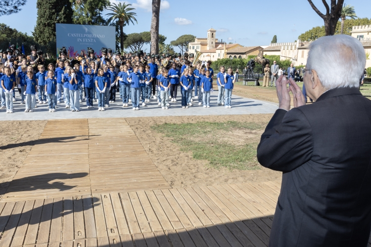 Il Presidente della Repubblica Sergio Mattarella alla cerimonia di chiusura  delle iniziative di carattere sociale 

