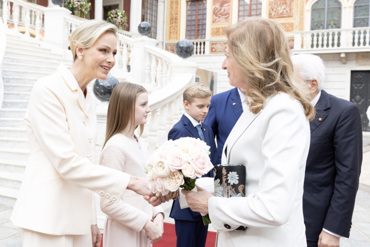 Il Presidente della Repubblica Sergio Mattarella e la Sig.ra Laura a Palazzo dei Principi, con S.A.S. il Principe, Alberto II di Monaco, e S.A.S. la Principessa, Charlène di Monaco