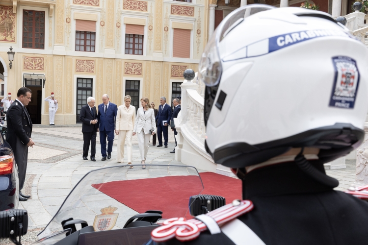 Il Presidente della Repubblica Sergio Mattarella e la Sig.ra Laura a Palazzo dei Principi, con S.A.S. il Principe, Alberto II di Monaco, e S.A.S. la Principessa, Charlène di Monaco
