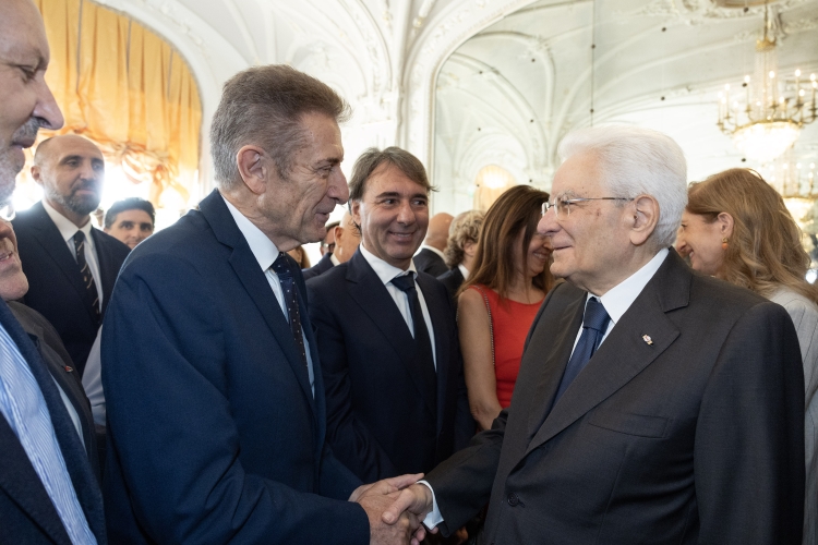 Il Presidente della Repubblica Sergio Mattarella saluta la collettività italiana nel Principato di Monaco  
