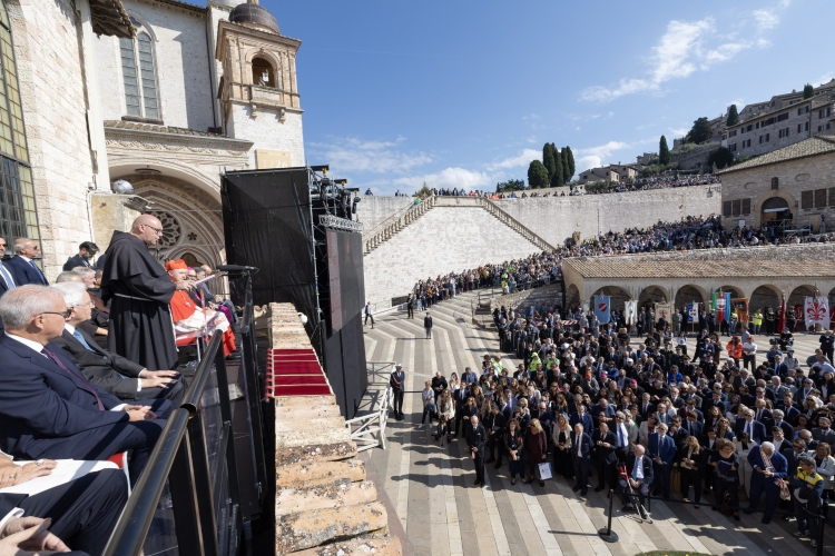 Il Presidente della Repubblica Sergio Mattarella ad Assisi in occasione della Festa nazionale di San Francesco d’Assisi, nell’ottavo centenario della morte
