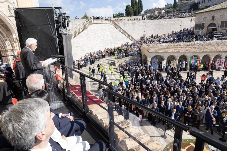 Il Presidente della Repubblica Sergio Mattarella ad Assisi in occasione della Festa nazionale di San Francesco d’Assisi, nell’ottavo centenario della morte
