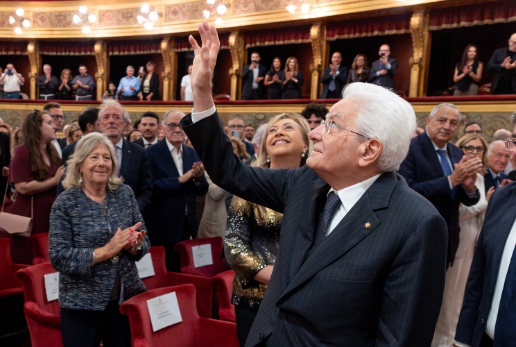 Il Presidente Sergio Mattarella in occasione della proiezione in anteprima del film “Sul Cammino di Francesco – La vita di Biagio Conte”