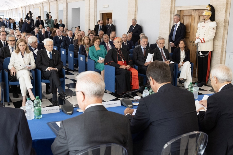 Il Presidente della Repubblica Sergio Mattarella in occasione della presentazione del volume del Prof. Giovanni Pitruzzella,“L’Europa in trasformazione. Tra geopolitica e democrazia"
