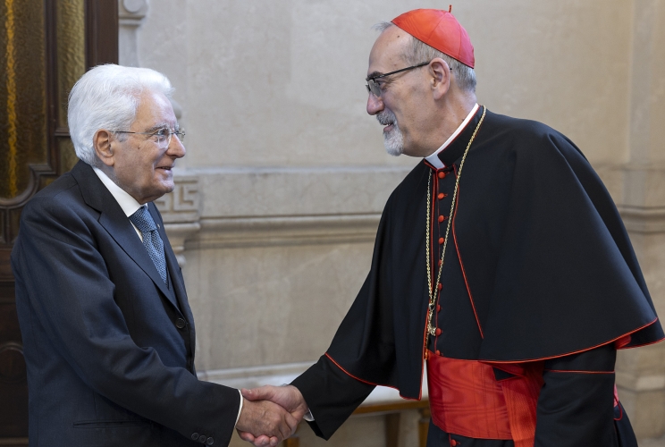 Il Presidente Sergio Mattarella con S.B. Card. Pierbattista Pizzaballa, Patriarca Latino di Gerusalemme, in occasione del conferimento del Premio De Sanctis per i Diritti umani 2026