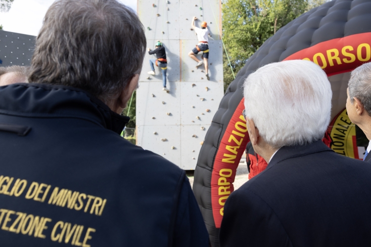 Il Presidente della Repubblica Sergio Mattarella in occasione della settimana nazionale della Protezione Civile dal titolo “Percorsi di protezione civile 2026”
