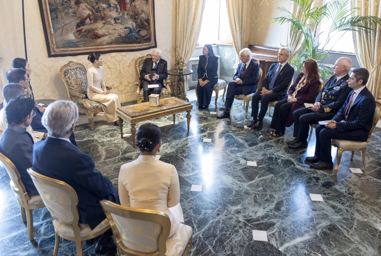 Il Presidente Sergio Mattarella con la Principessa del Regno di Thailandia, S.A.R. Sirivannavari Nariratana Rajakanya, in occasione del conferimento della Gran Croce OMRI 