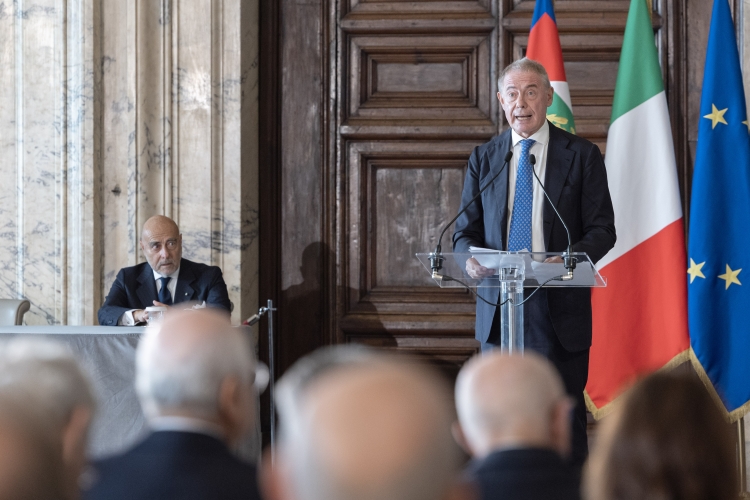 Il Ministro delle imprese e del made in Italy, Adolfo Urso, in occasione della cerimonia di consegna delle insegne di Cavaliere dell’Ordine “Al Merito del Lavoro” ai Cavalieri del Lavoro nominati il 2 giugno 2026

