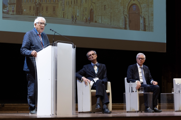 Intervento di Guido Corso, Professore emerito di Diritto Amministrativo presso l’Università degli studi Roma Tre, alla giornata inaugurale dell’VIII Congresso nazionale degli avvocati amministrativisti