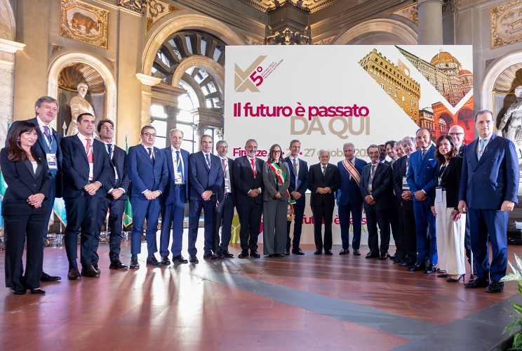 Il Presidente Sergio Mattarella alla cerimonia di apertura del 5° Festival delle Regioni e delle Province Autonome dal titolo “Il futuro è passato da qui – le Regioni protagoniste di un mondo in continuo movimento”