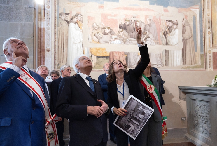 Il Presidente Mattarella visita il Chiostro della Basilica di Santa Croce, al termine dei lavori di restauro conservativo della Cappella Bardi e del ciclo pittorico murale delle Storie di San Francesco, dipinte da Giotto