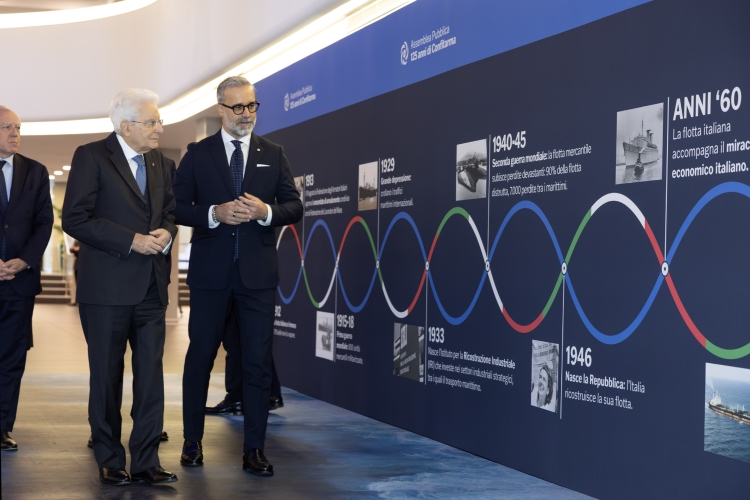 Il Presidente della Repubblica Sergio Mattarella con Mario Zanetti, Presidente della Confederazione Italiana Armatori in occasione dell'intervento all’Assemblea Pubblica della Confederazione Italiana Armatori in occasione del 125° anniversario di costituzione 
