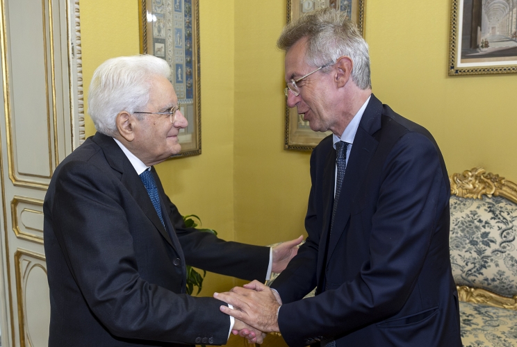 Il Presidente Sergio Mattarella accoglie Gaetano Manfredi, Presidente Anci
