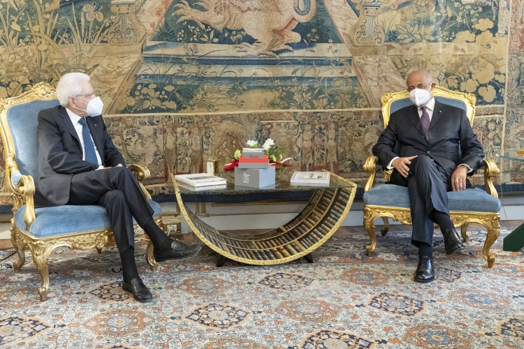 Il Presidente della Repubblica Sergio Mattarella incontra Antonio CALABRÒ,Presidente di Museimpresa,in occasione del 20° anniversario di fondazione dell’associazione
