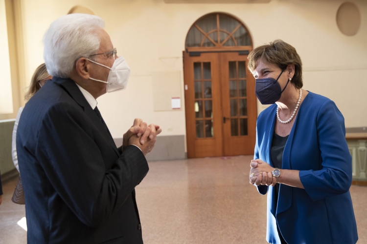 Il Presidente della Repubblica Sergio Mattarella con Maria Cristina Messa, Ministro dell’Università e della Ricerca, all'inaugurazione dell’Anno Accademico 2021-2022 dell’Università degli Studi di Pavia, in occasione del 660° anniversario dell’Ateneo
