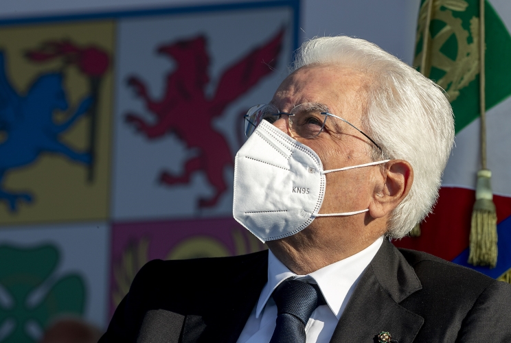Il Presidente della Repubblica Sergio Mattarella nel corso della cerimonia celebrativa del 60° anniversario di costituzione della Pattuglia Acrobatica Nazionale