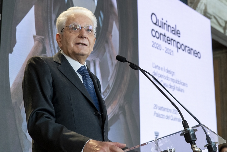Il Presidente Sergio Mattarella nel corso dell'inaugurazione dell’edizione 2020-2021 della mostra “Quirinale contemporaneo”
