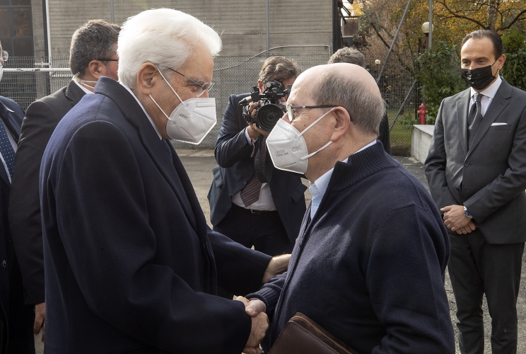 Il Presidente della Repubblica Sergio Mattarella nel corso della visita al Sermig