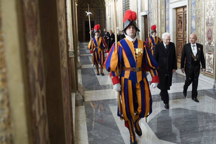 Il Presidente della Repubblica Sergio Mattarella incontra Papa Francesco