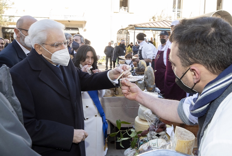  Il Presidente Sergio Mattarella nel corso della visita a Norcia